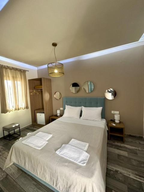Aparthotel Antonia Fira (Santorini)